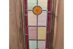 victorian-stained-glass-front-doorsvictorian-or-edwardian-7-panelled-door-with-soft-colour-toned-glass-with-addtional-red-edged-border-a24095-1000x1000